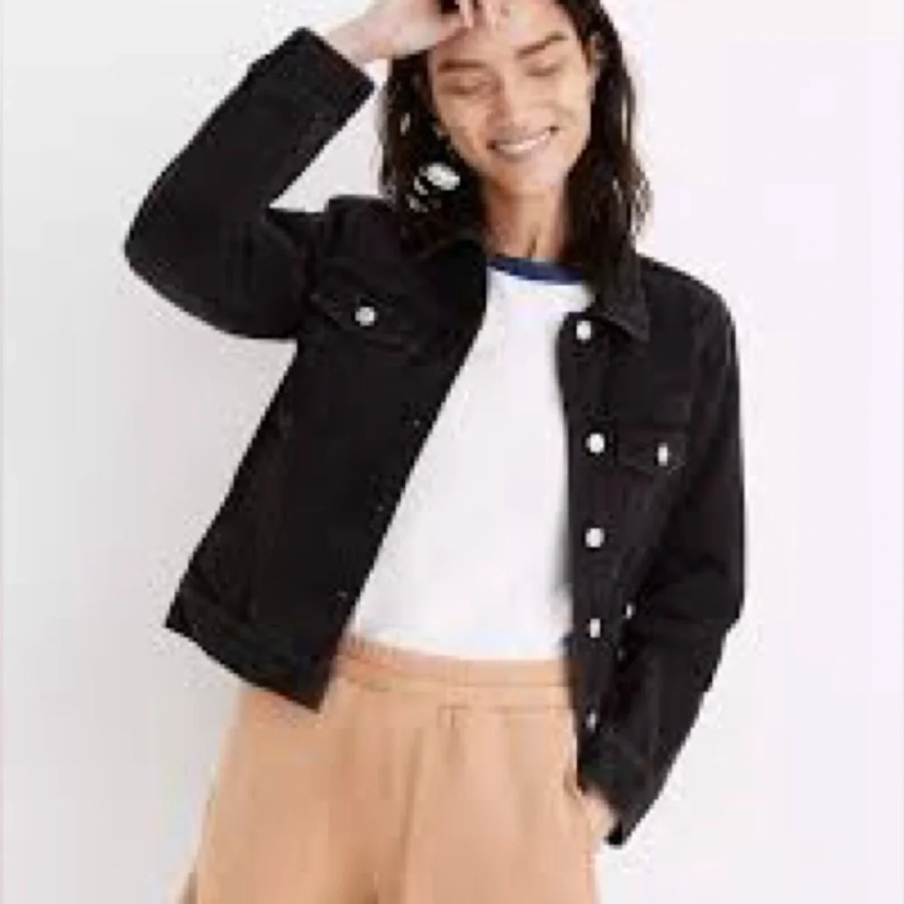 Madewell Denim Lunar Black Wash Jean Jacket Women’s Size Small NWOT - Picture 7 of 12